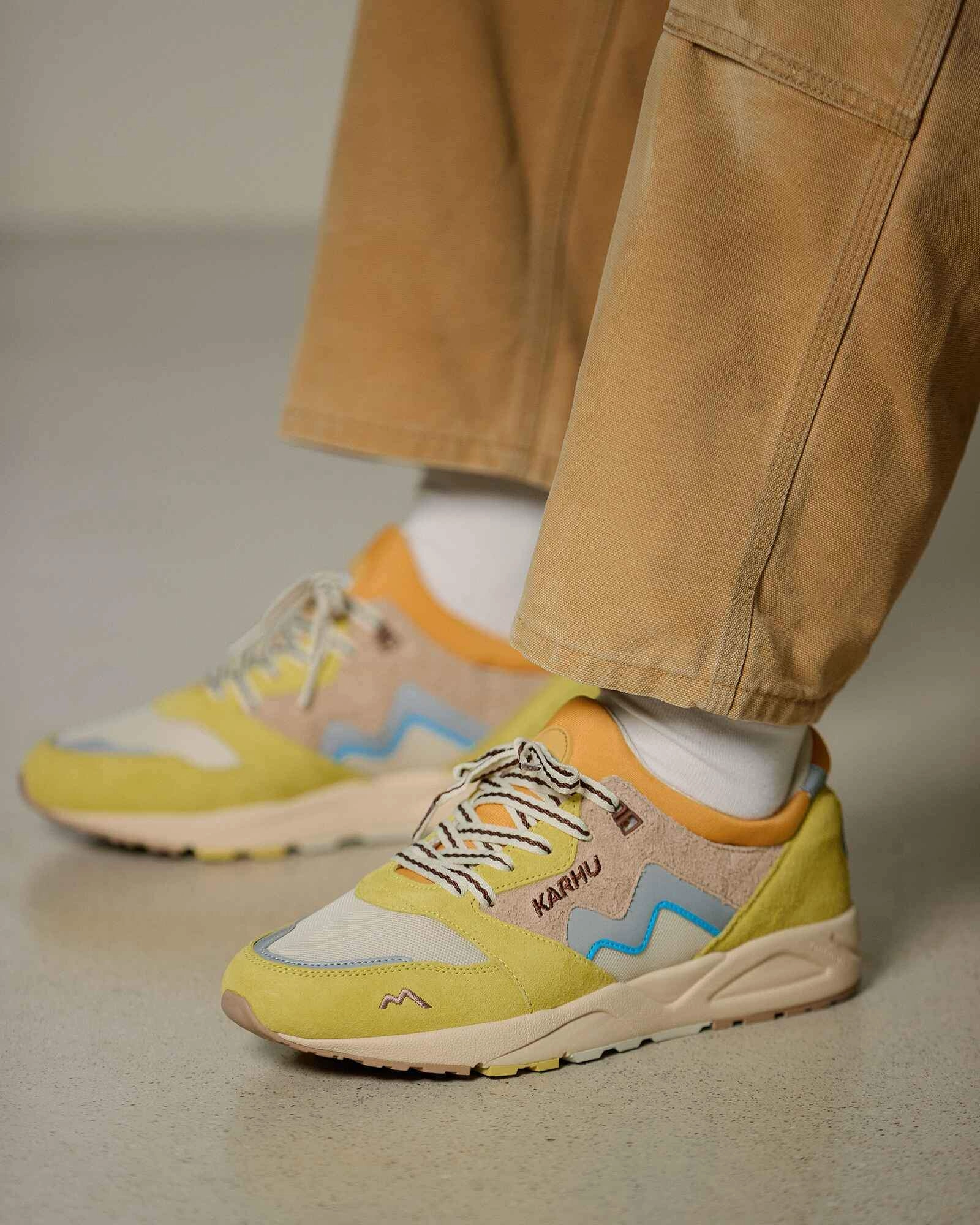 ARIA 95 - CREAM GOLD / WARM TAUPE