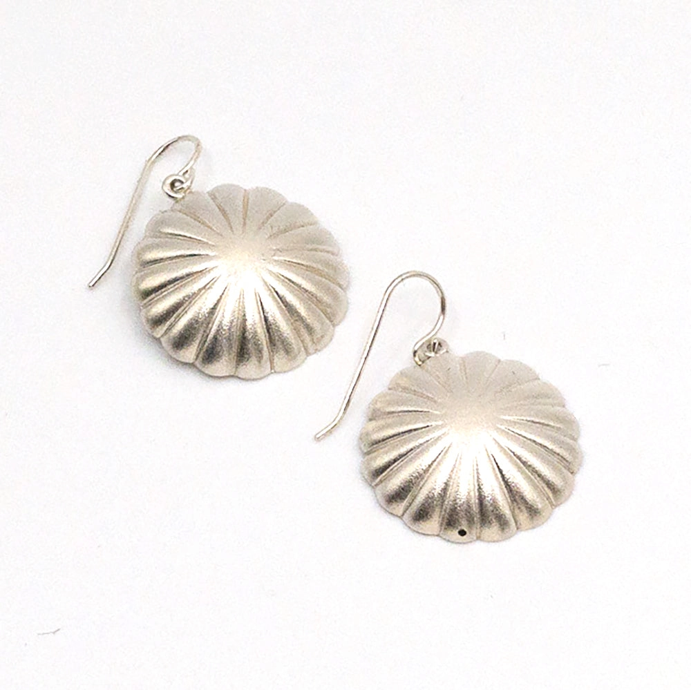 ﻿Chris Pruitt Fluted Argentium Earrings