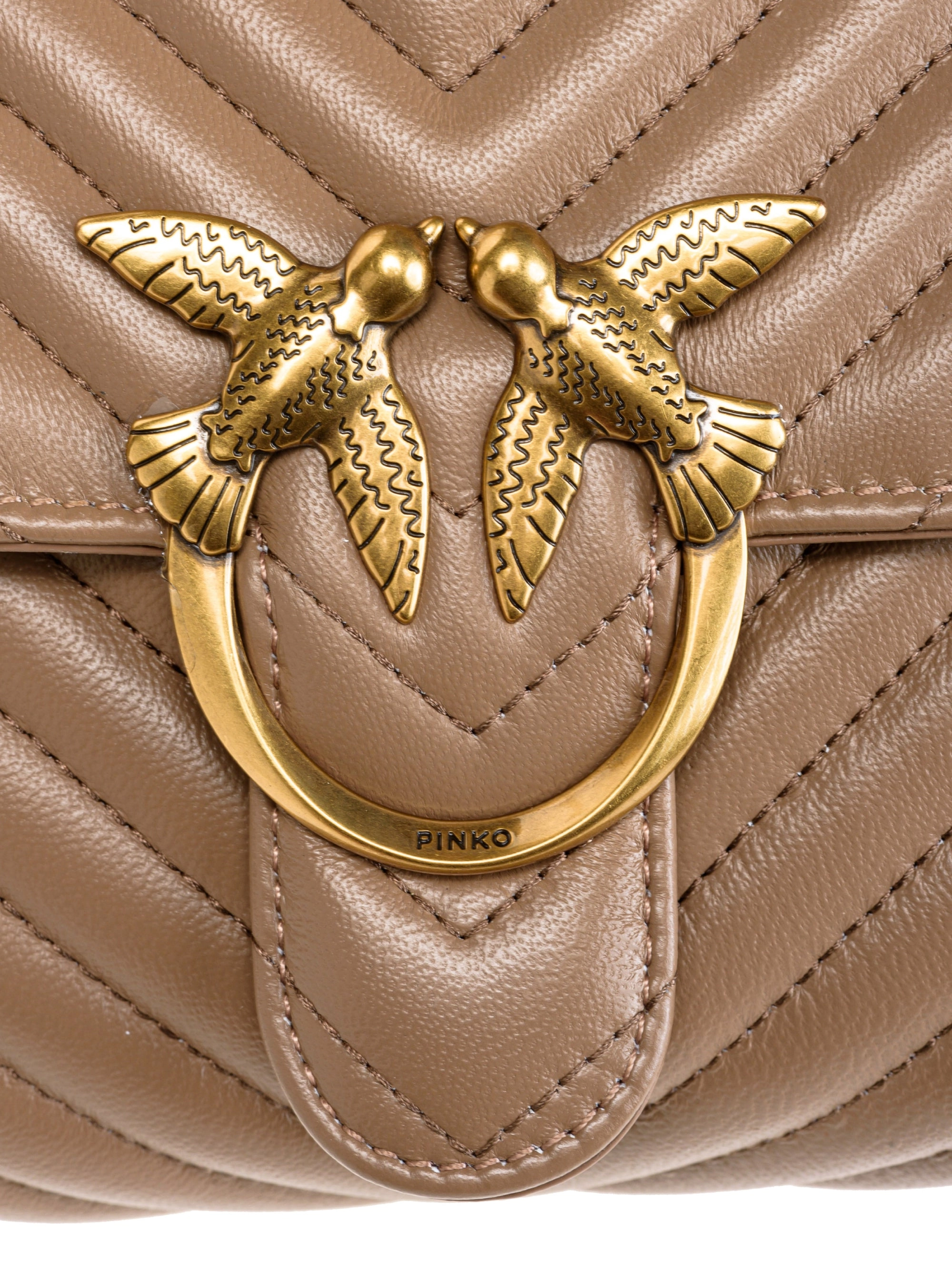 Nappa bag with ginger biscuit chevron motif