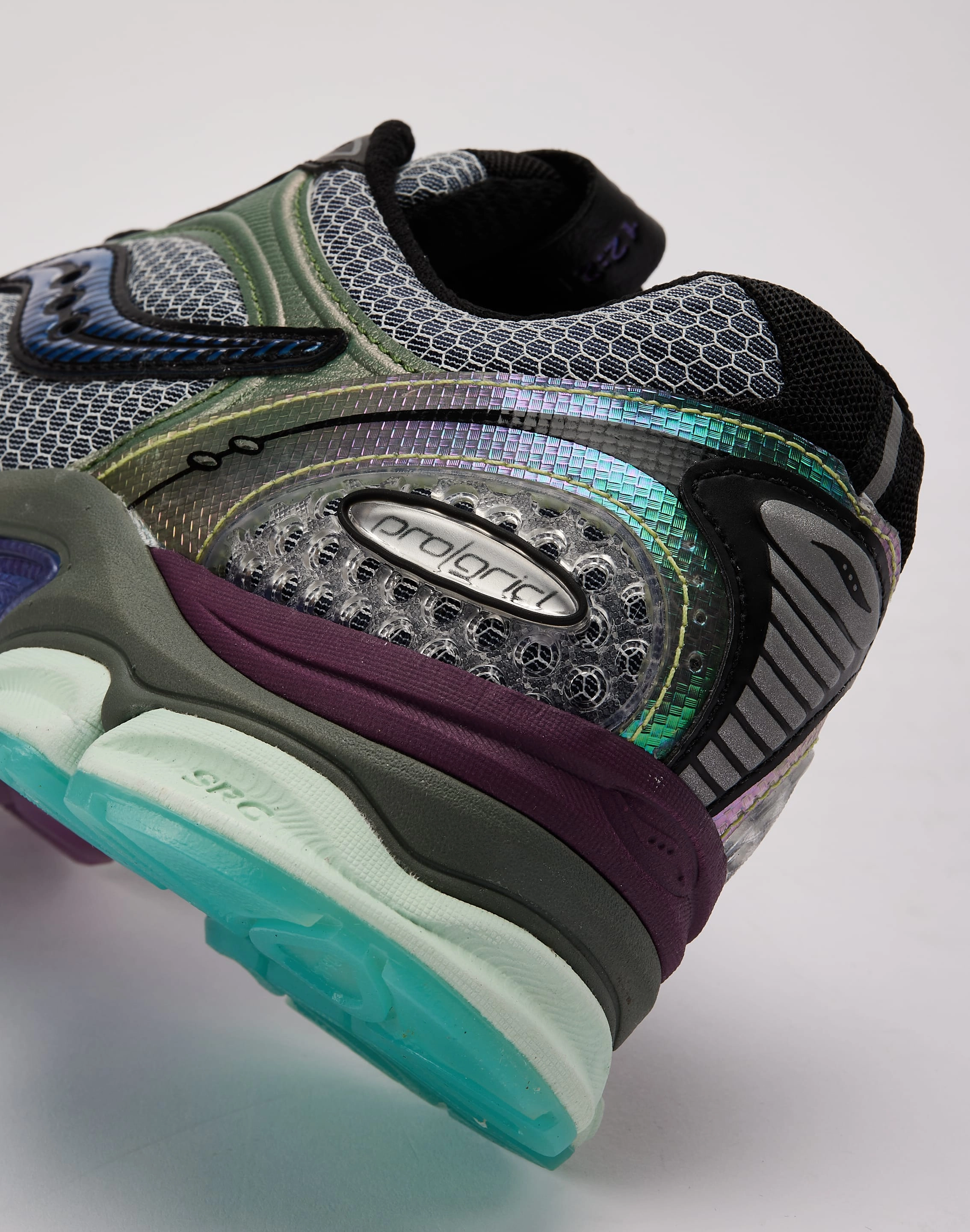 Saucony ProGrid Triumph 4