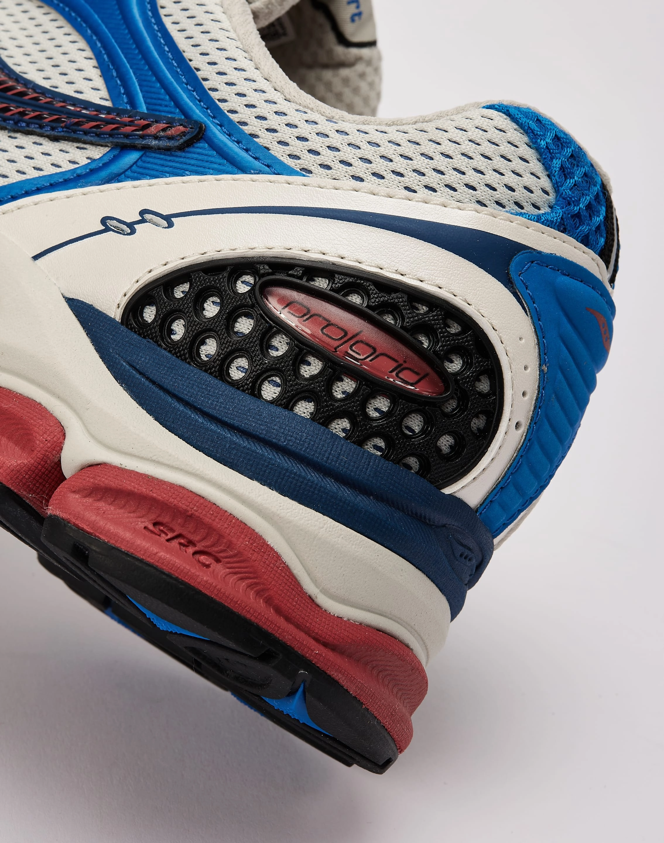 Saucony ProGrid Triumph 4