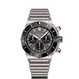 Super Chronomat B01 44 Titanium EB0136251M1E1