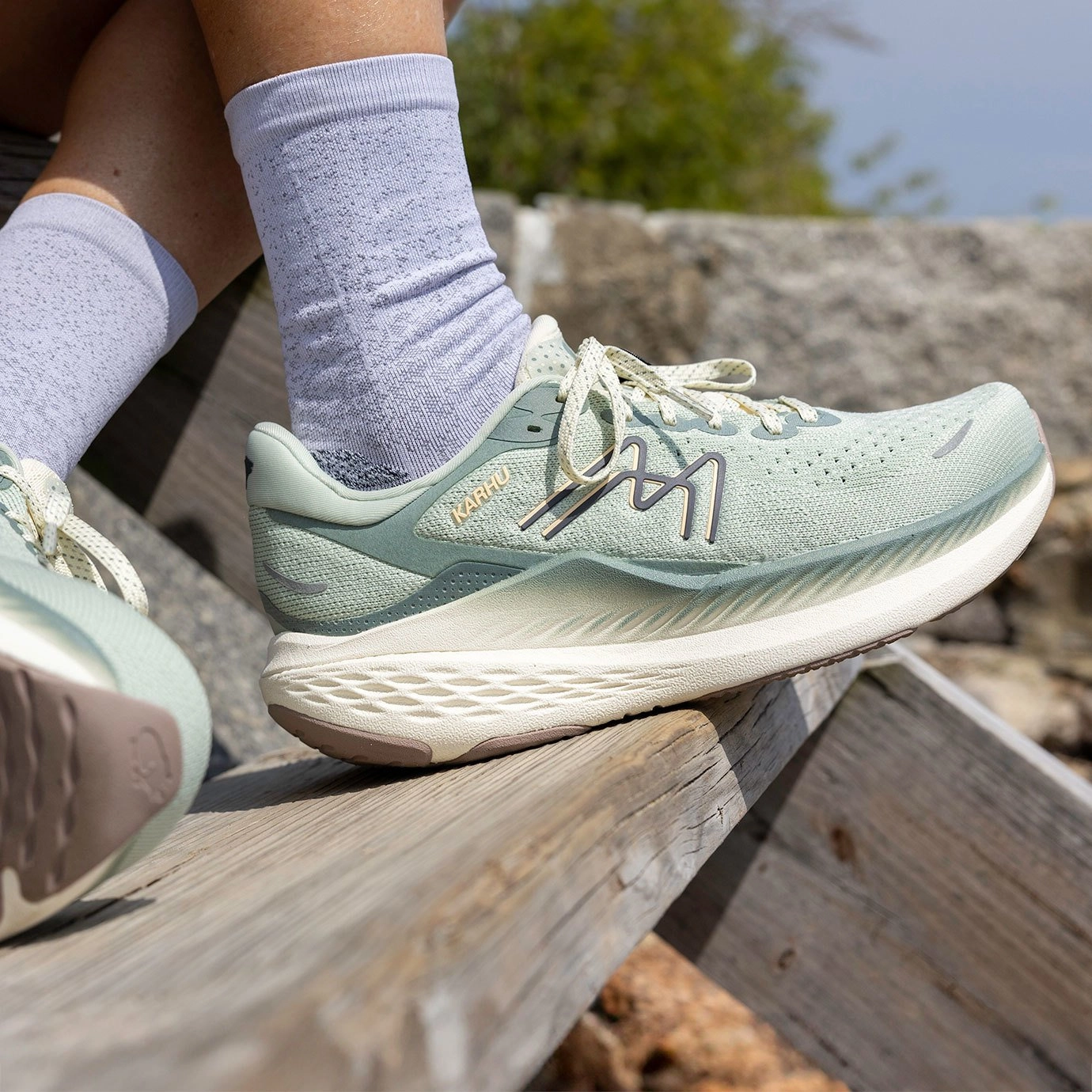 WOMEN'S MESTARI RUN 1.5 HIVO - SEA FOAM / EXCALIBUR